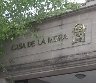 Casa portada